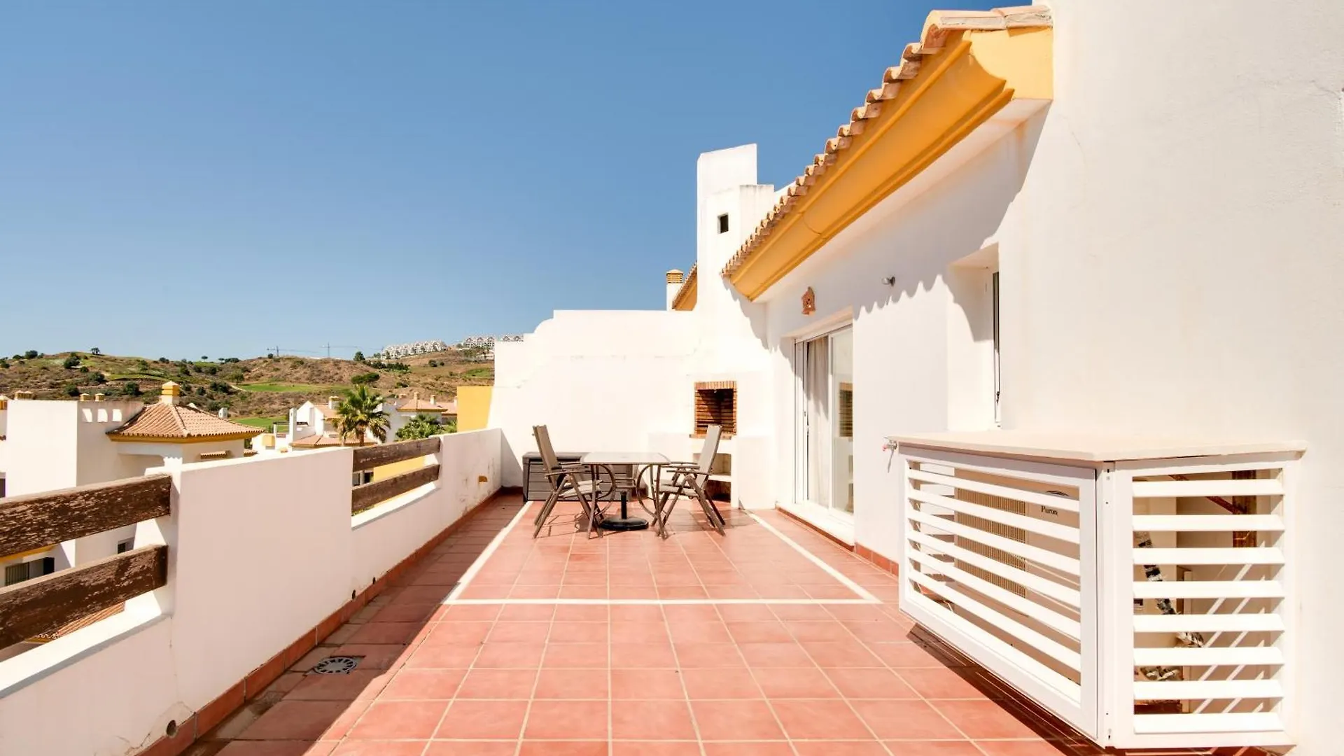 Beautifull Penthouse At Calanova Golf Lägenhet Málaga