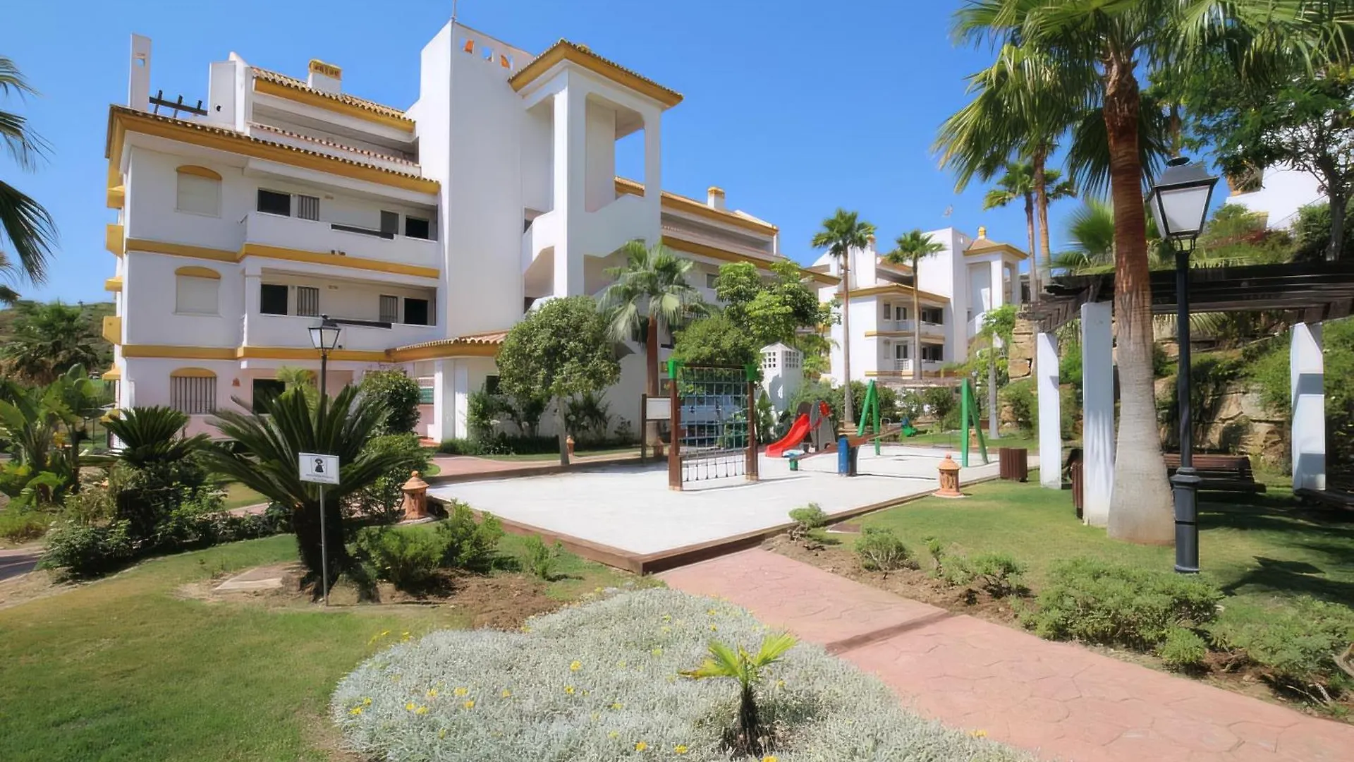 Beautifull Penthouse At Calanova Golf Apartment Malaga Spain